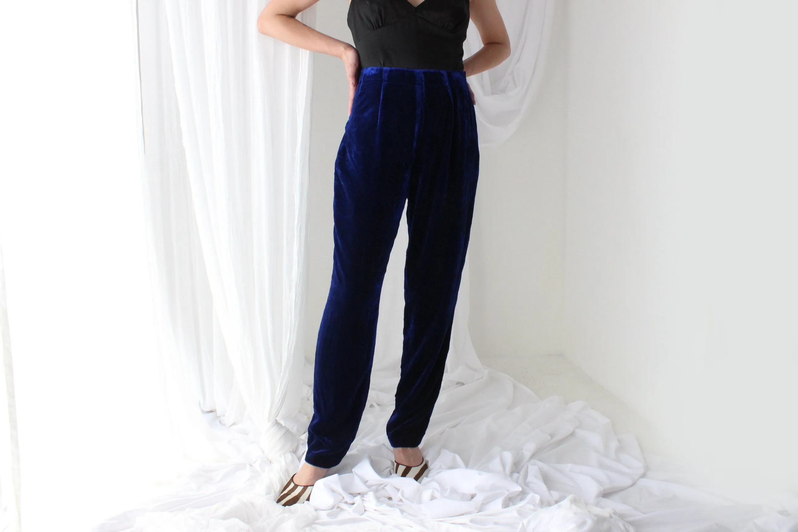 90s LUSH SILK VELVET High Waist Trousers in Blue