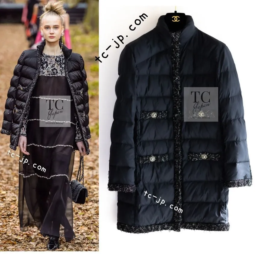 CHANEL 18A Black Metallic Trim Puffer Jacket Coat 34 シャネル ブラック メタリック トリム ココボタン 中綿ダウン ジャケット コート 即発