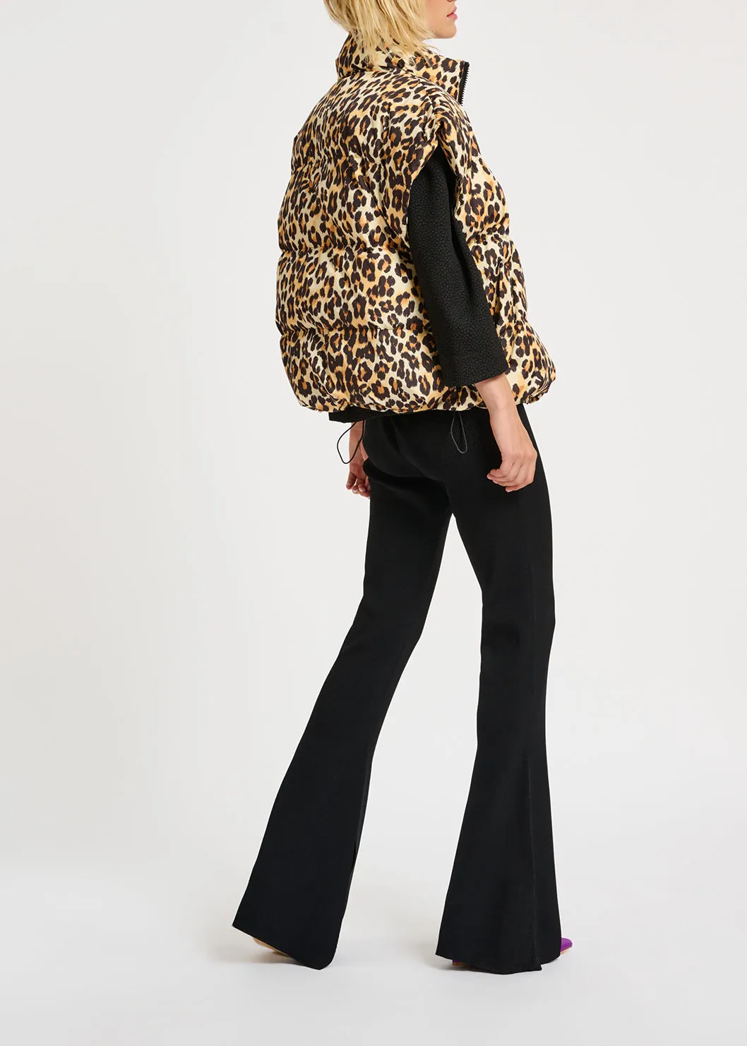 Leopard-print puffer vest