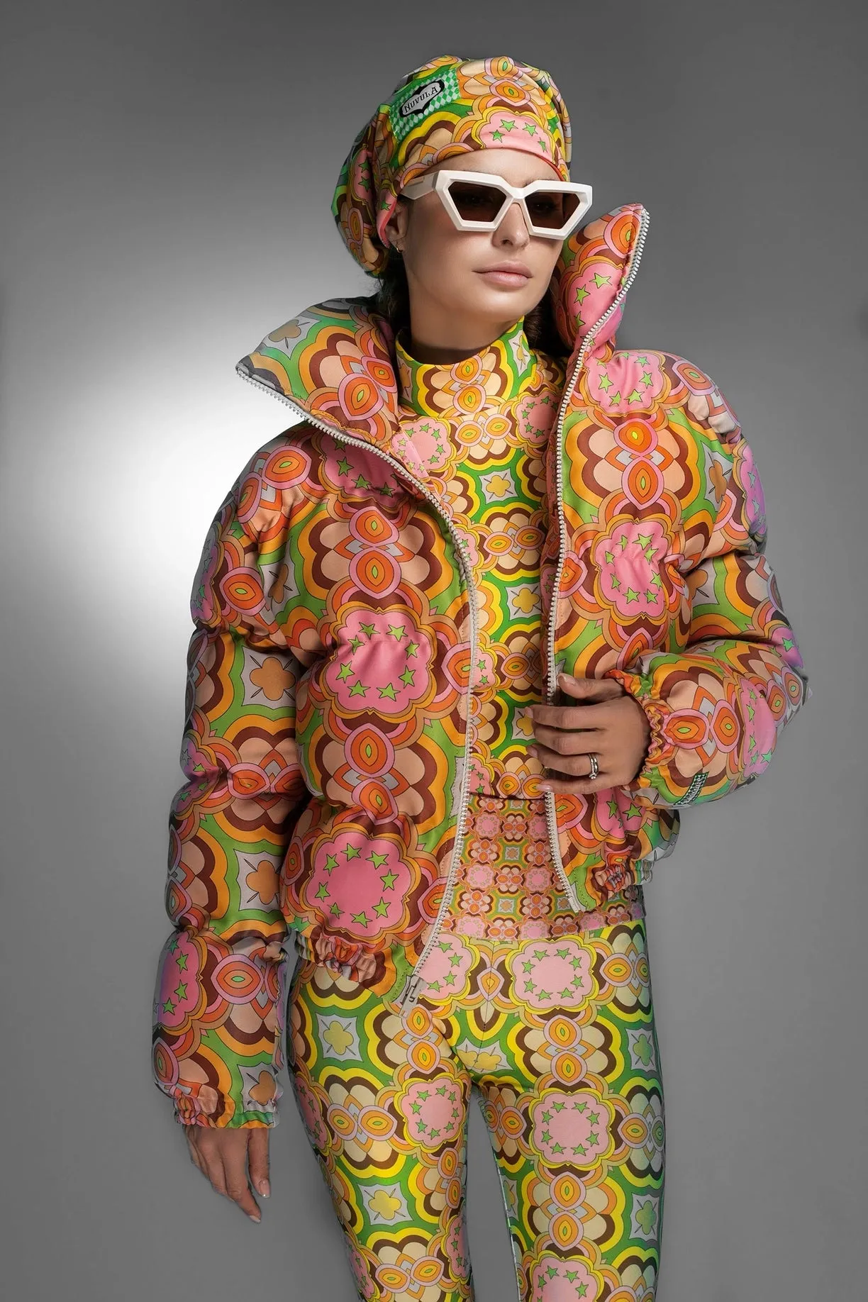 Long Sleeves Cowl Neck Lustrous Printed Puffer Jacket