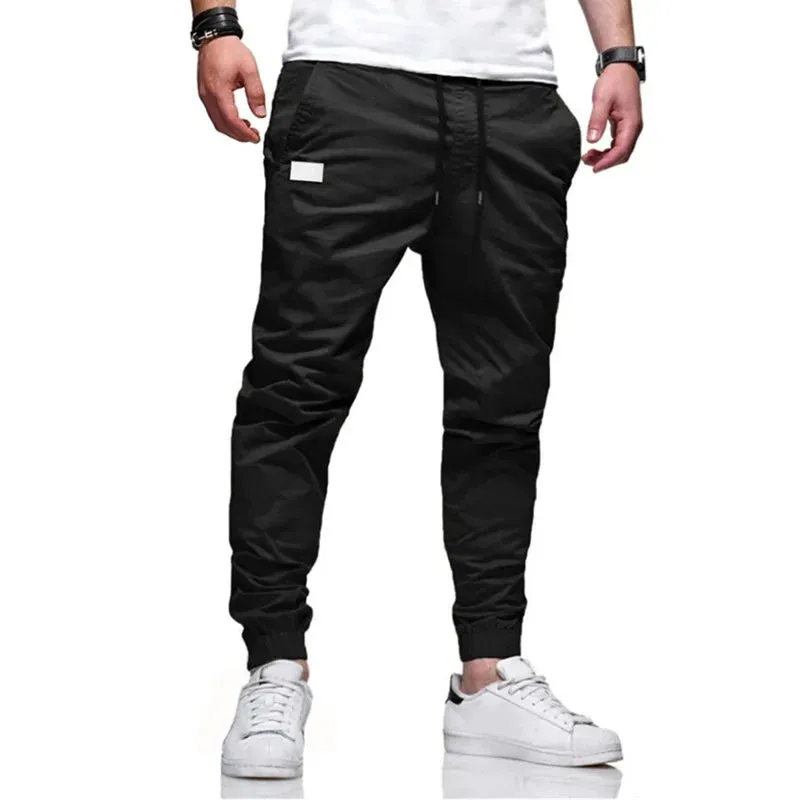 Men's Slim-Fit Joggers with Drawstring Closure and Cargo Pockets