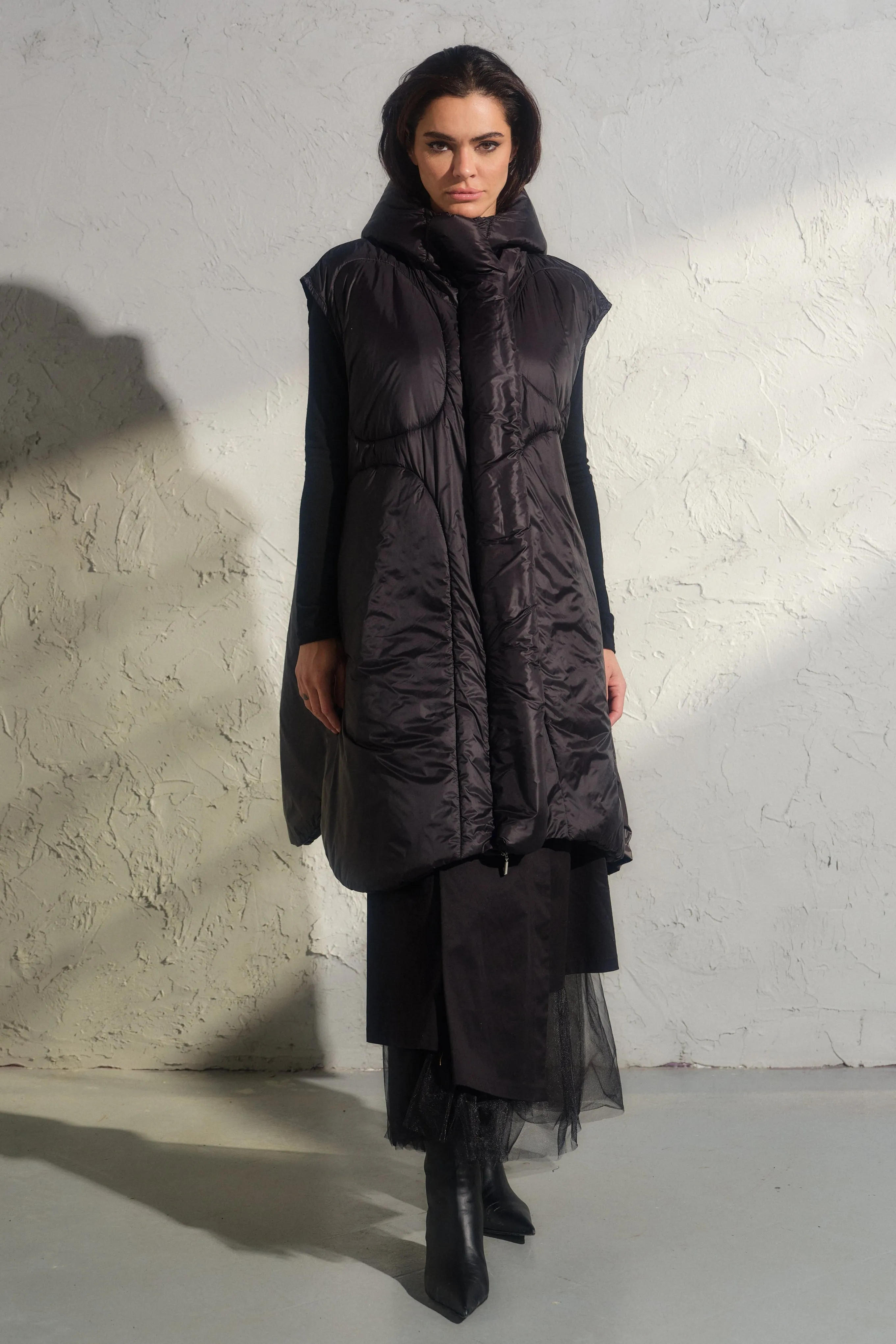 Oversized black autumn/winter maxi puffer gilet