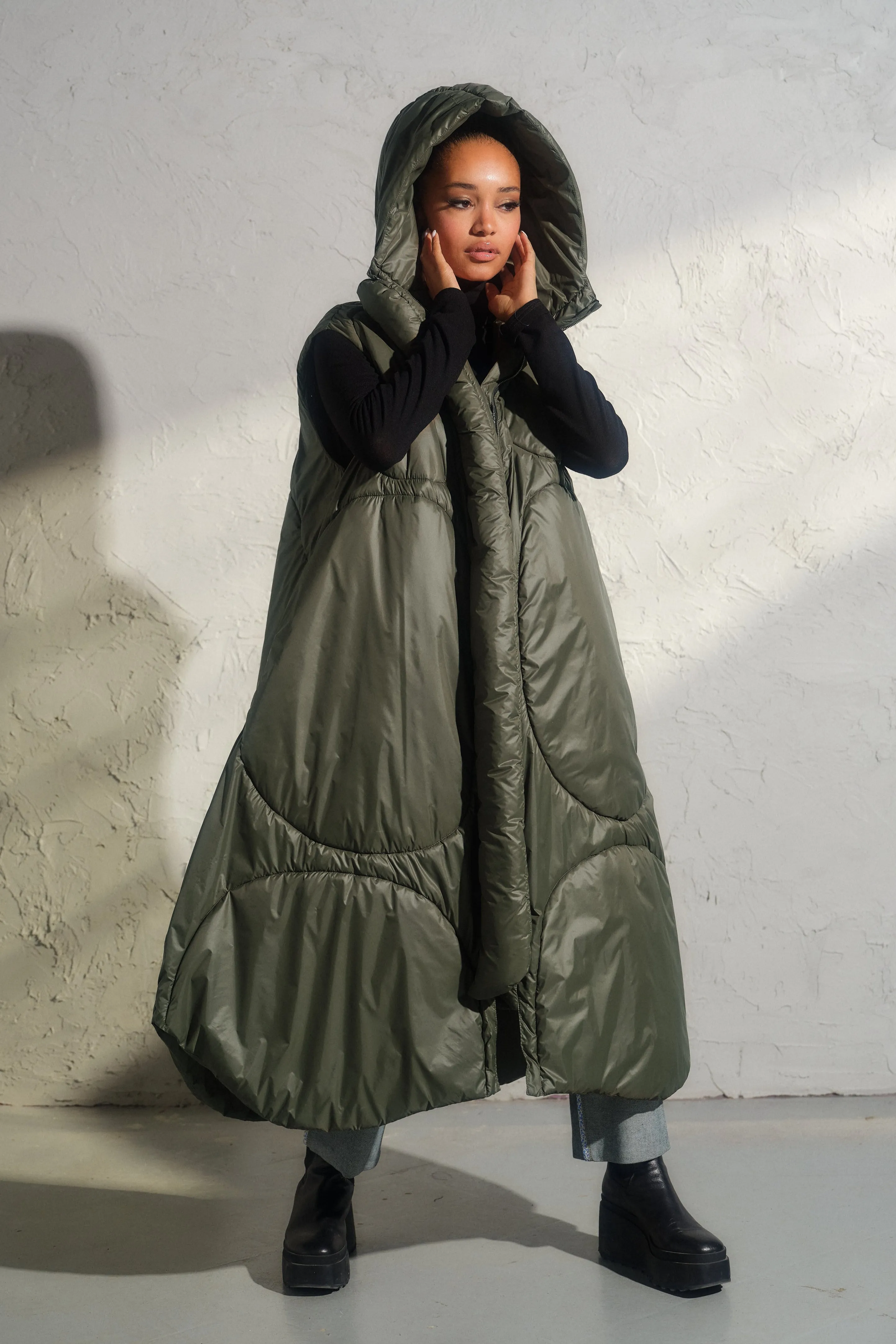 Oversized khaki green autumn/winter maxi puffer vest