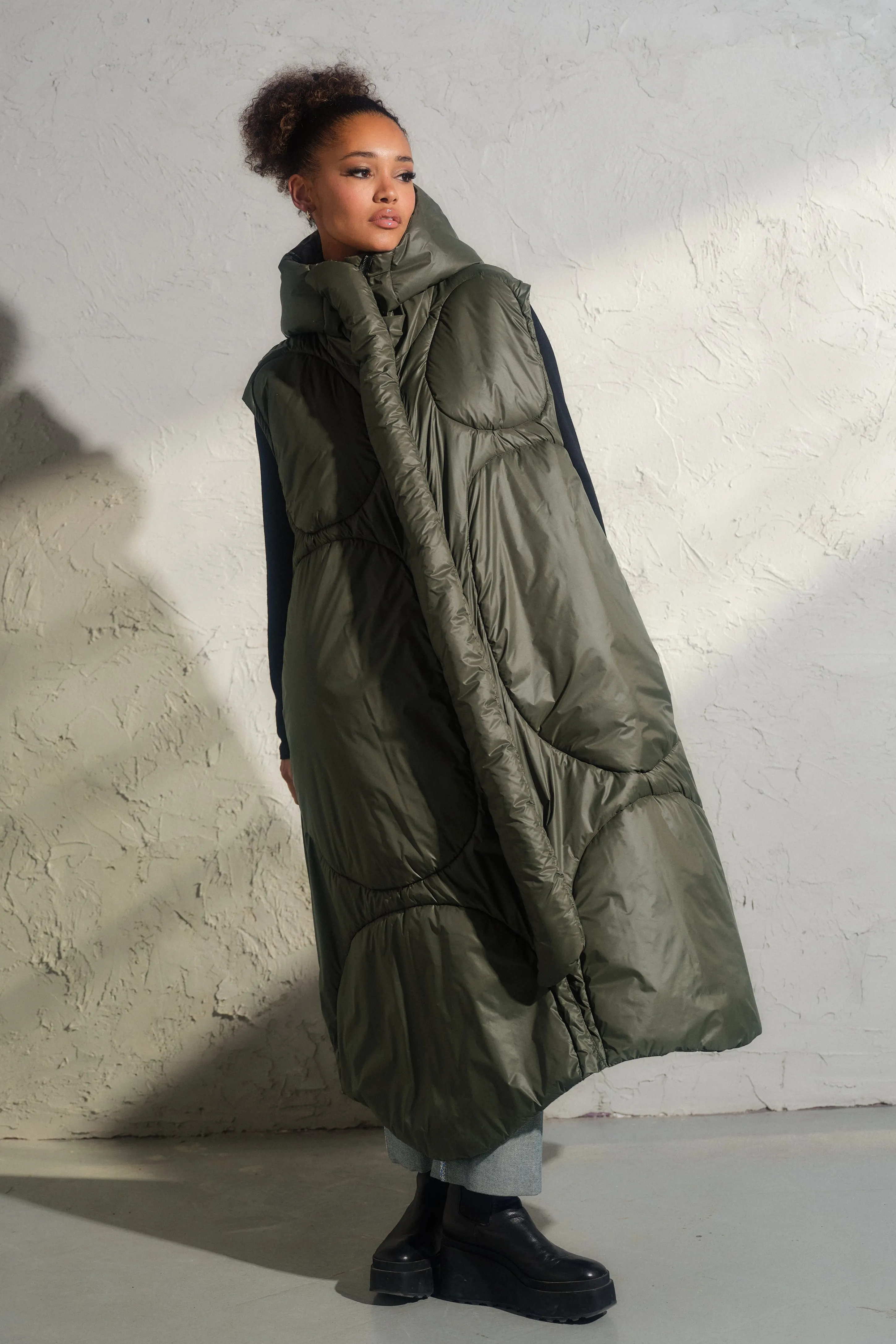 Oversized khaki green autumn/winter maxi puffer vest