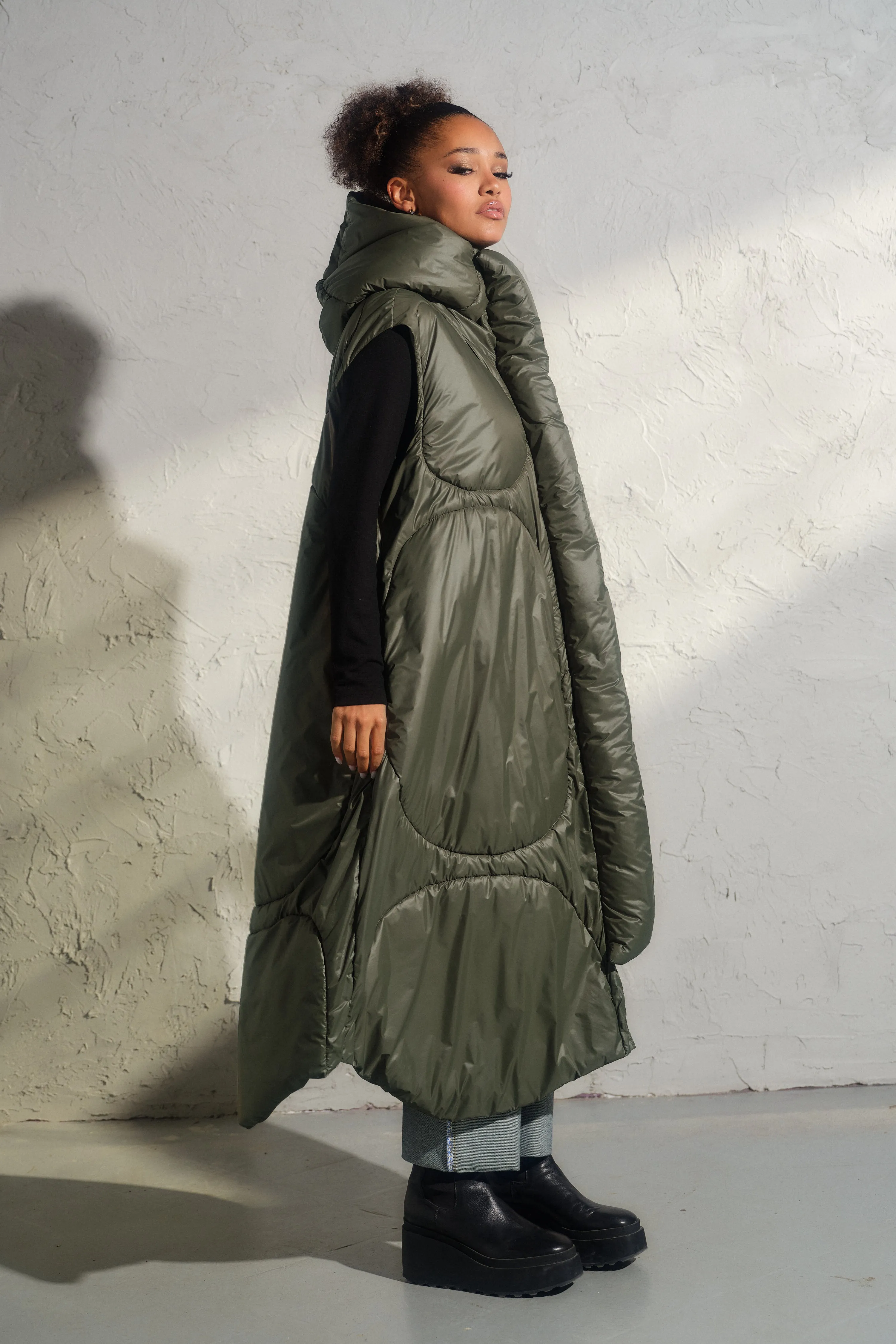 Oversized khaki green autumn/winter maxi puffer vest