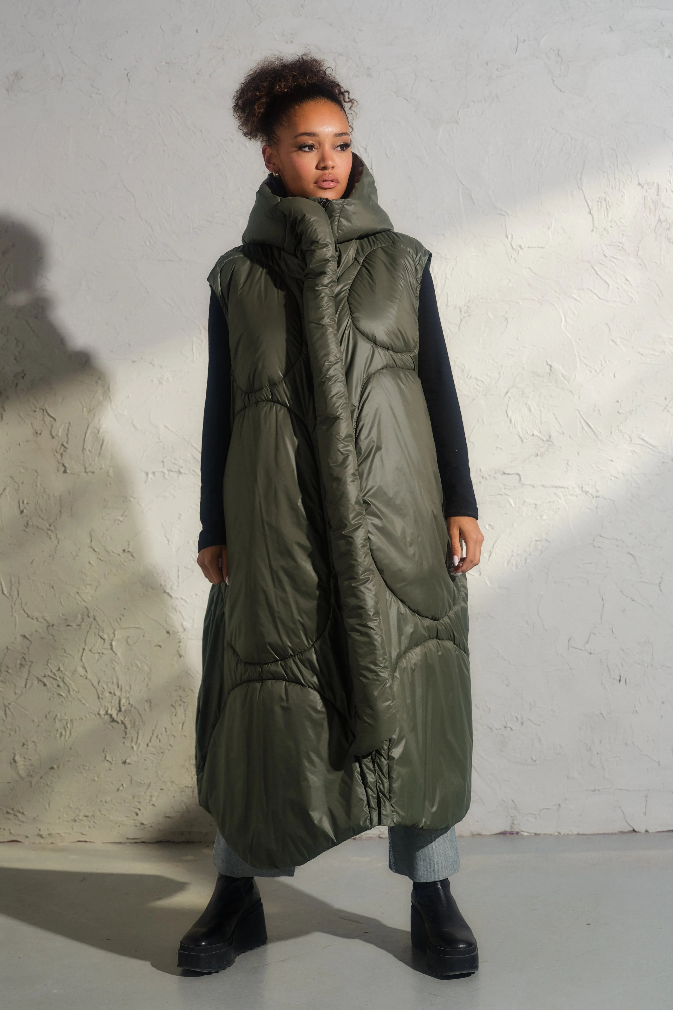 Oversized khaki green autumn/winter maxi puffer vest