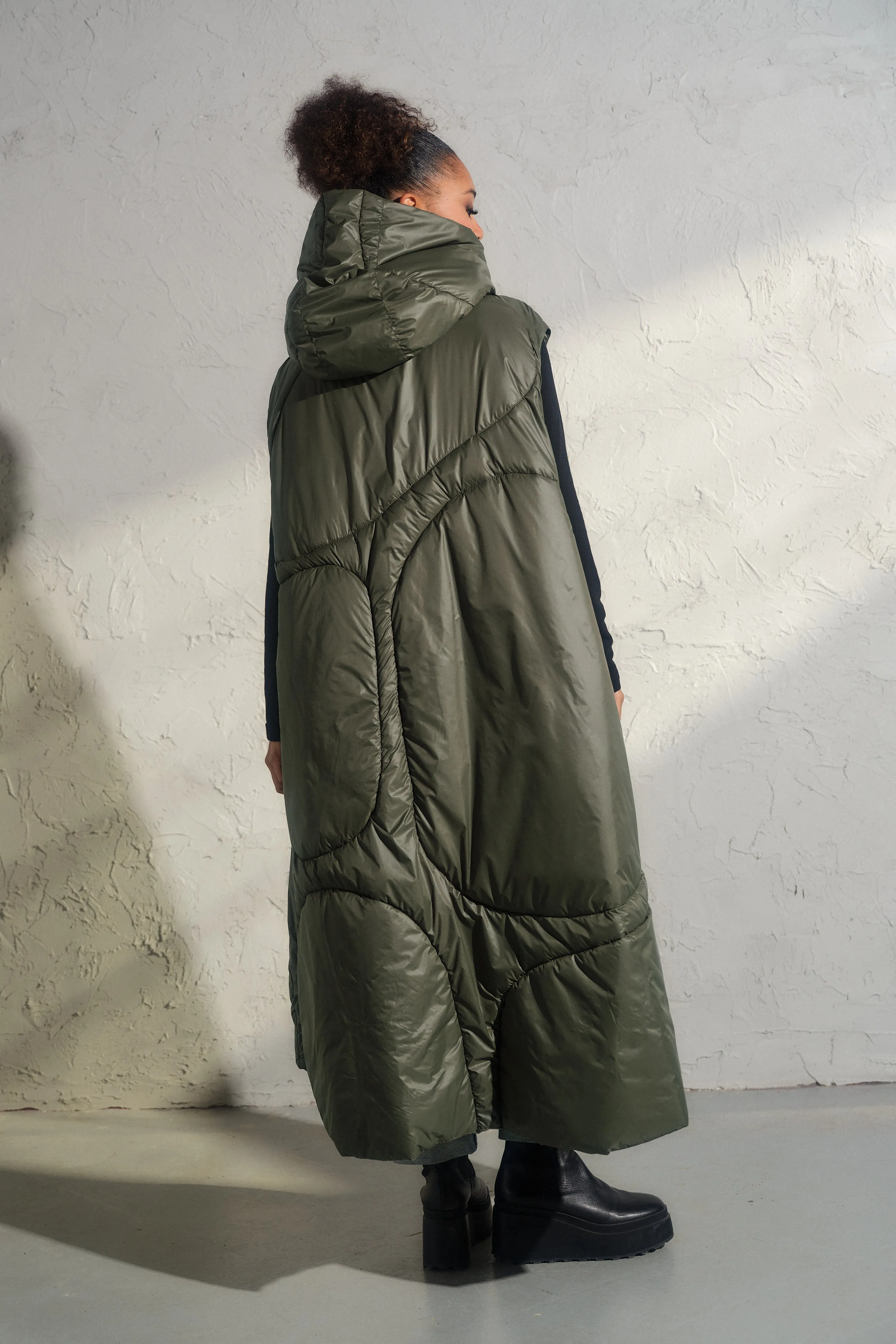 Oversized khaki green autumn/winter maxi puffer vest