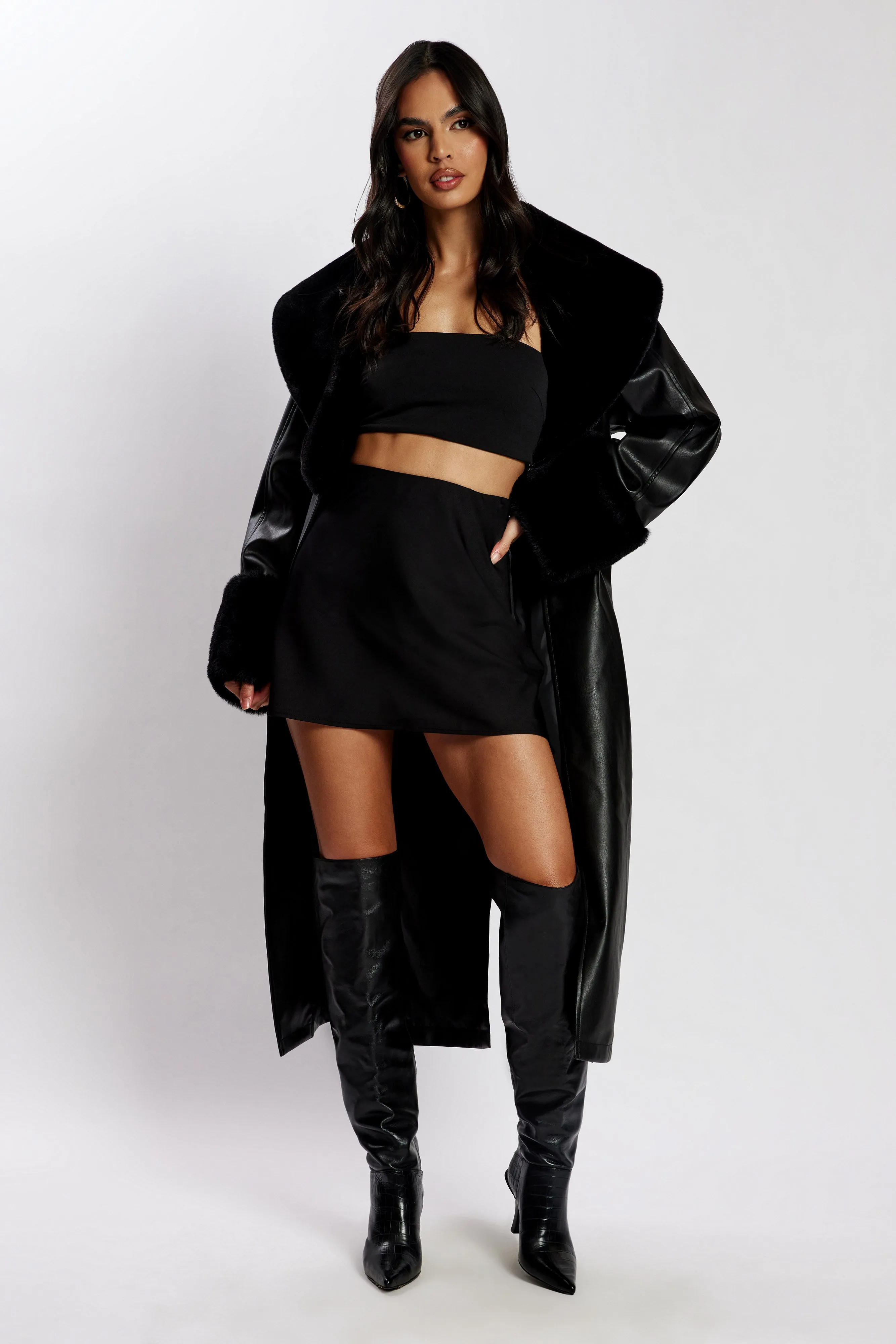 Rebekah Oversized Pu Trench Coat With Fur Trim - Black