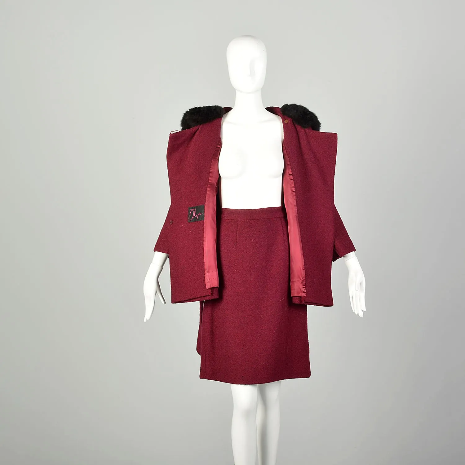 Small 1970s Raspberry Pencil Skirt Winter Coat Tweed Winter Ensemble