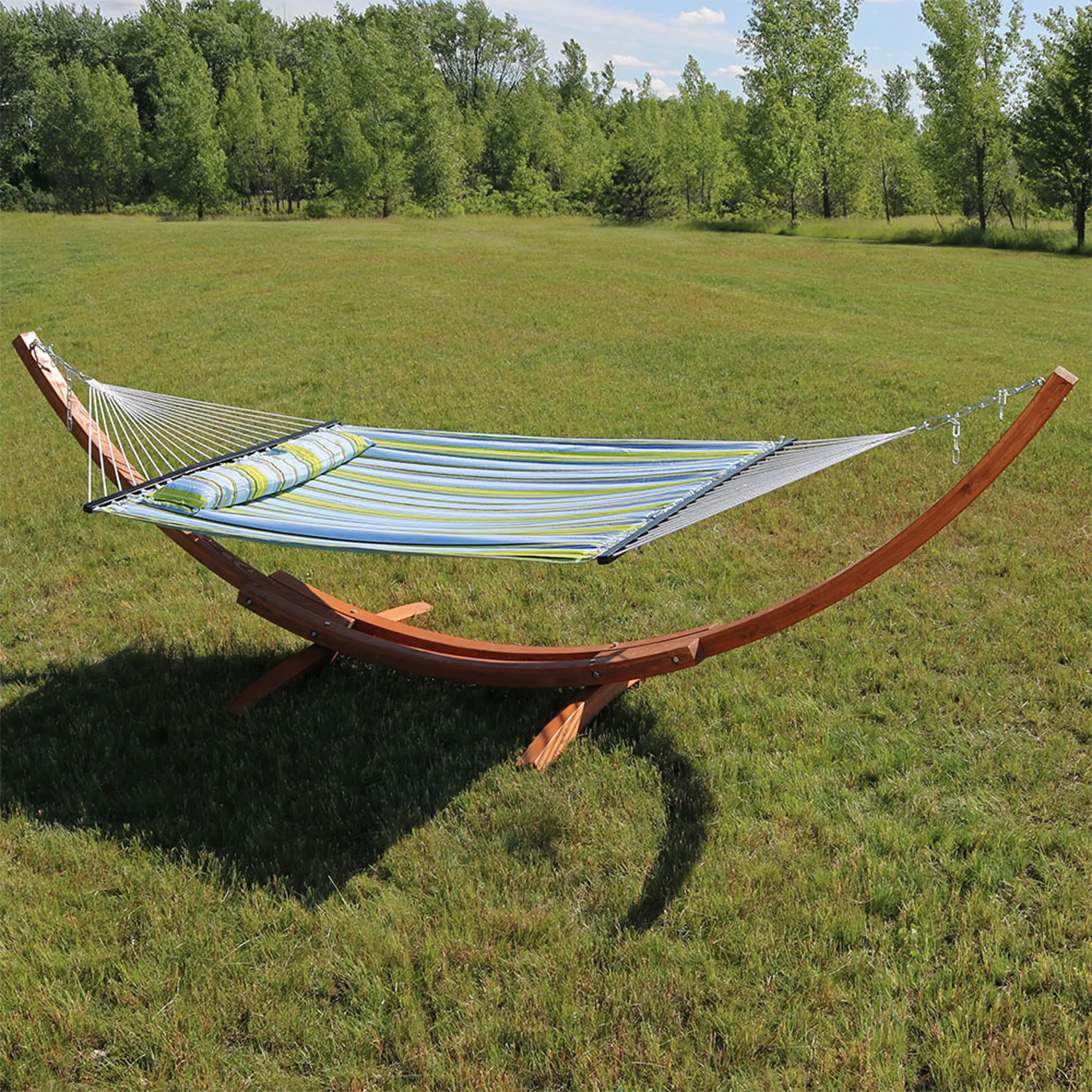 Sunnydaze 2-Person Double Rope Hammock with Wooden Stand