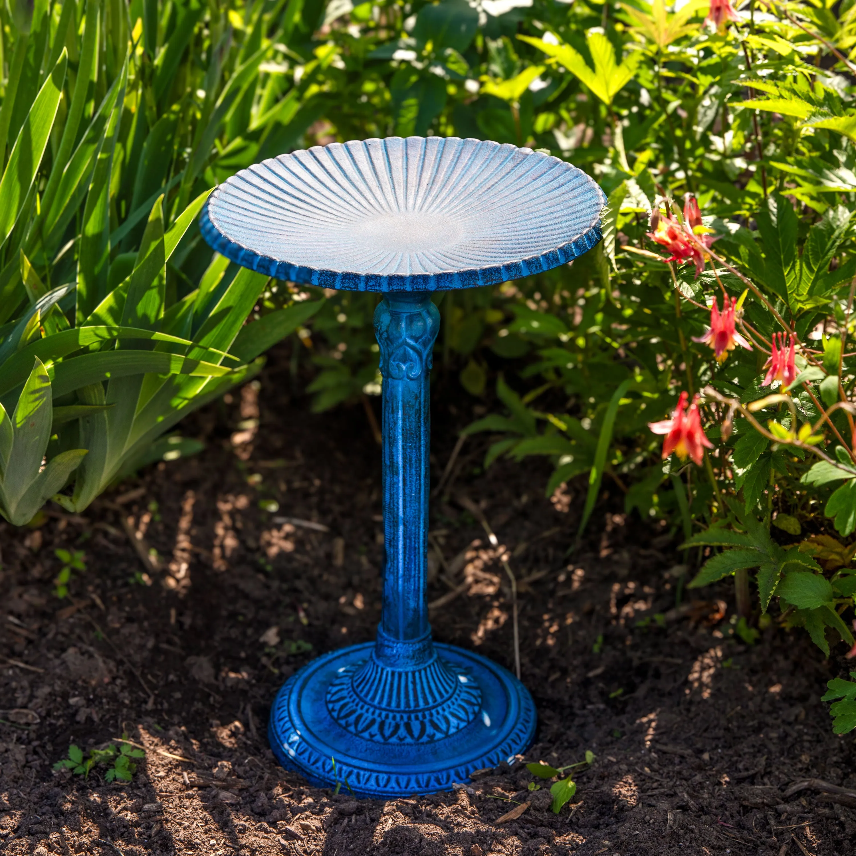 Sunnydaze Art Deco Sunburst Metal Bird Bath - Blue Patina - 14"