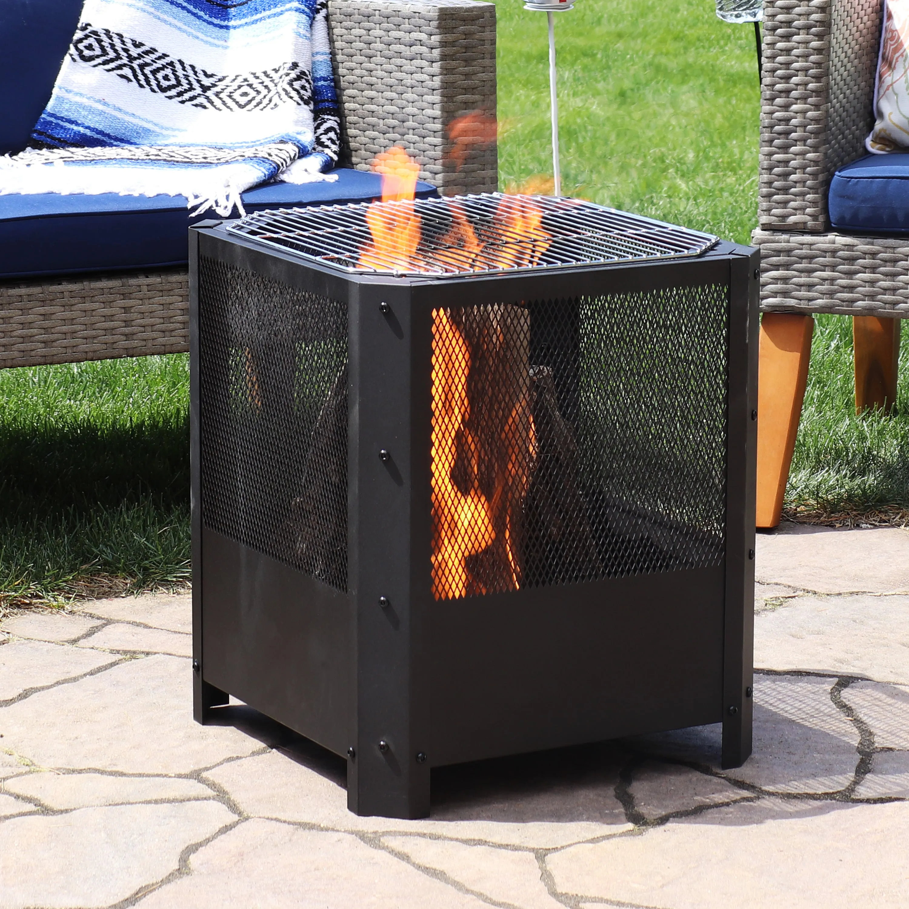 Sunnydaze Grelha Square Outdoor Fire Pit with Grilling Grate - 16"