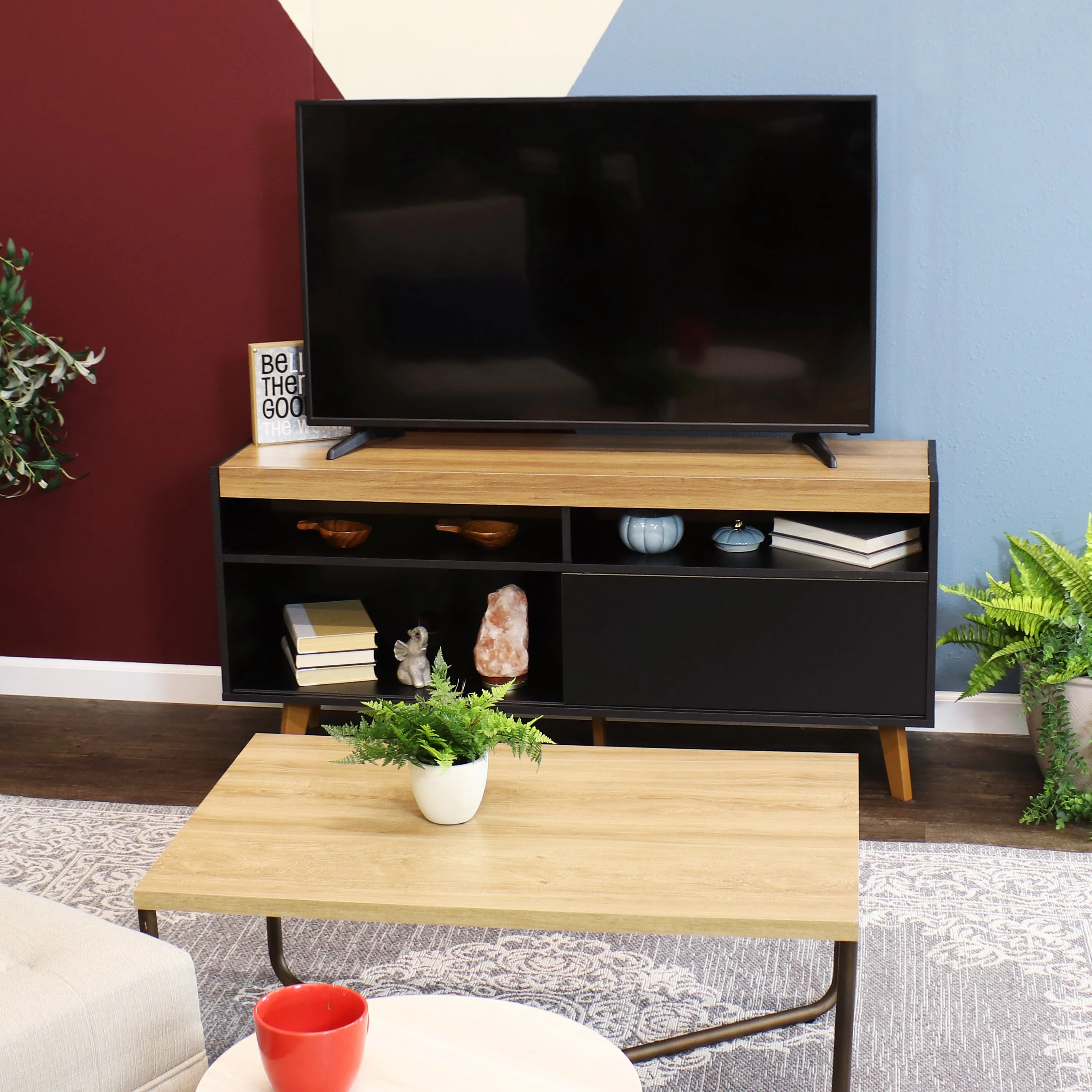 Sunnydaze Mid-Century Modern TV Stand for 58-Inch TV