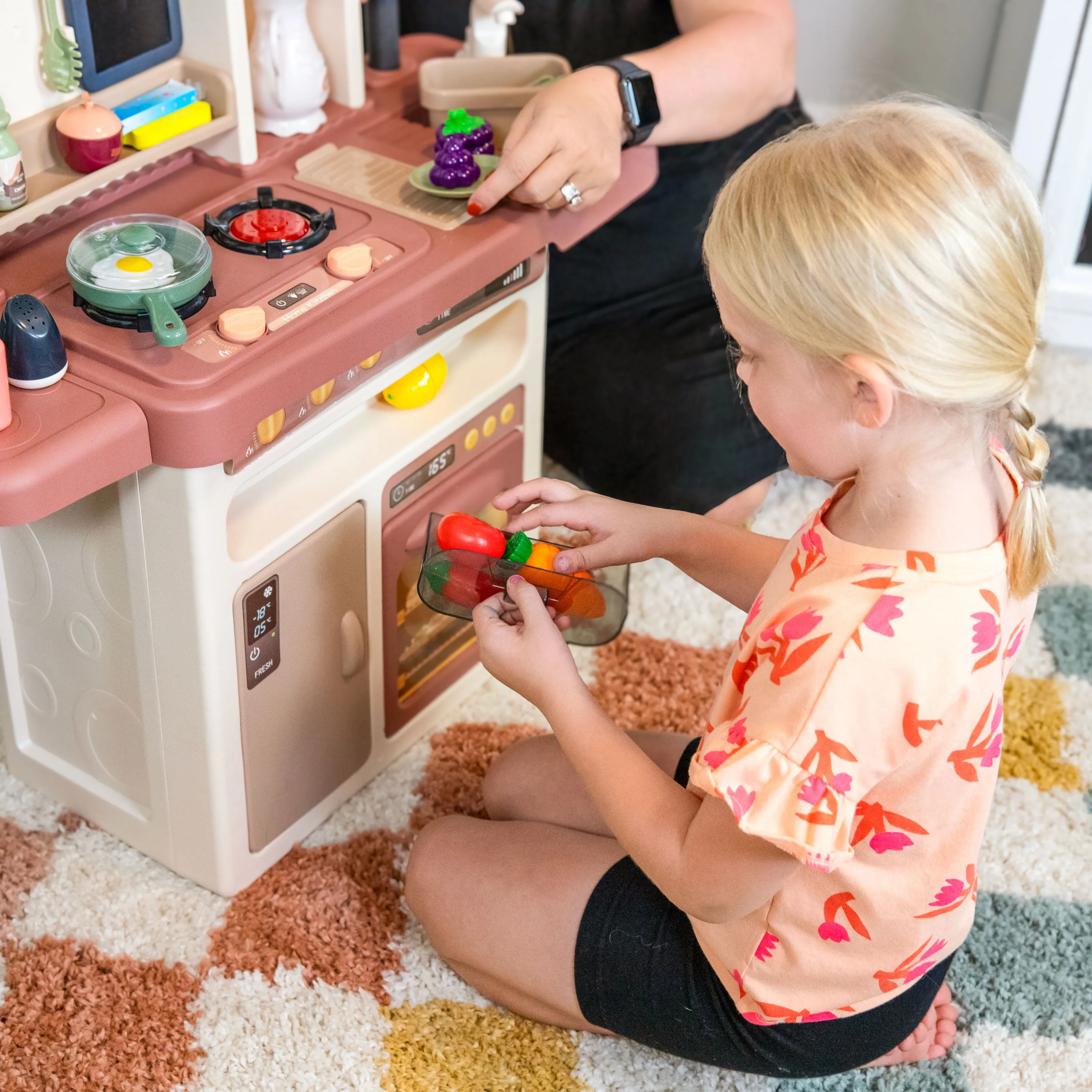 Sunnydaze Mini Meals Kitchen Playset with Sounds, Lights, and Effects