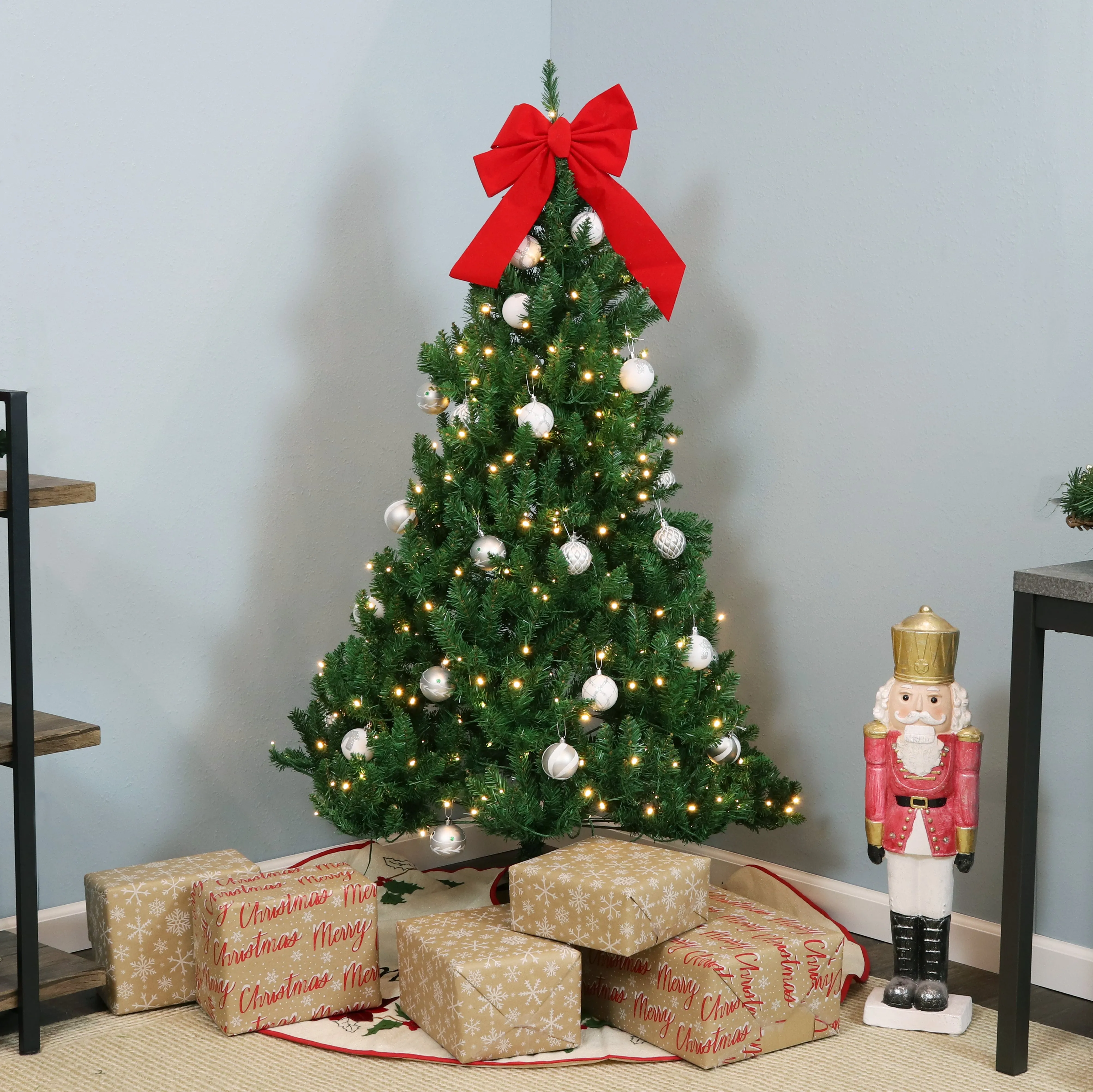 Sunnydaze Pre-Lit Artificial Christmas Tree with Hinged Branches and Stand