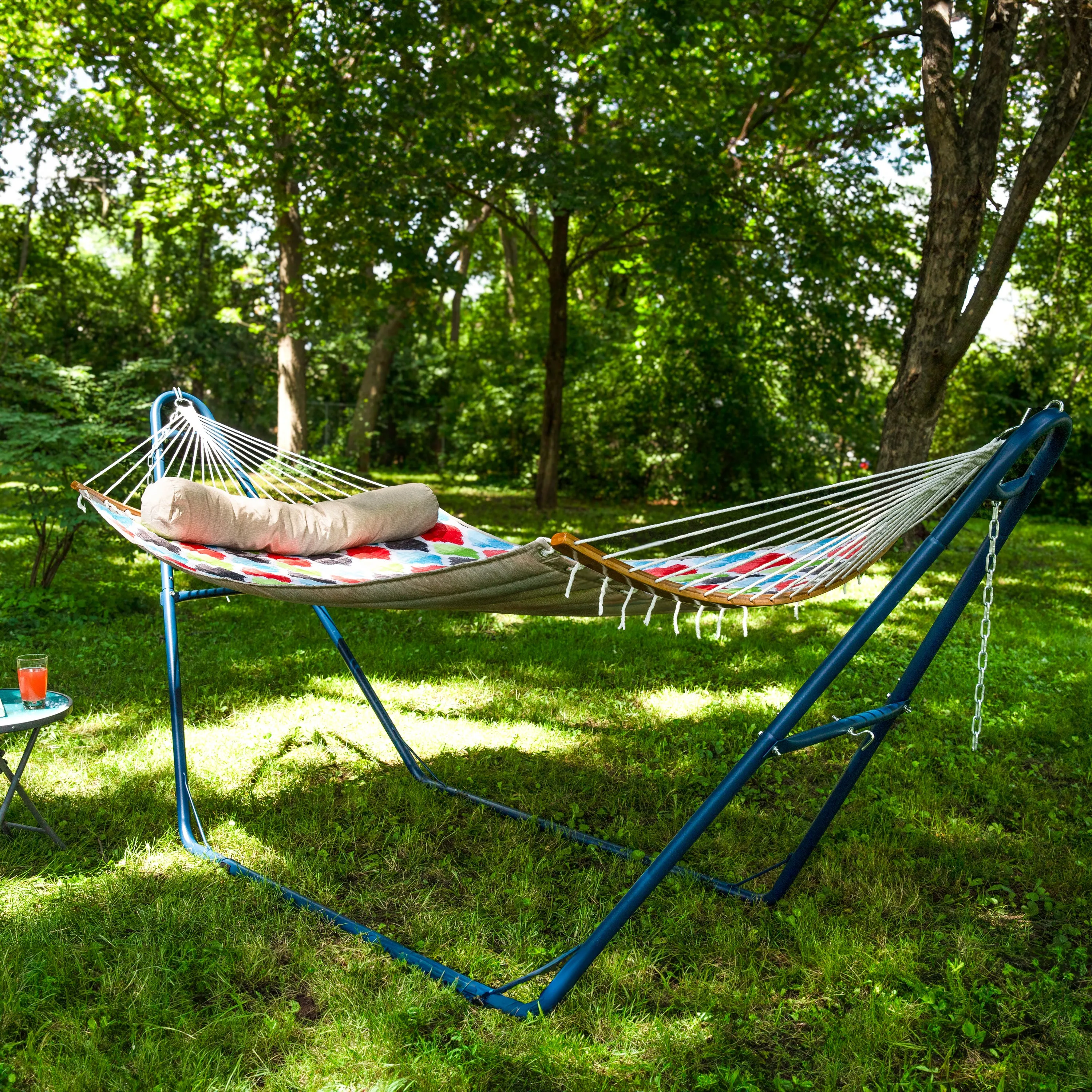 Sunnydaze Quilted Hammock with Curved Bamboo Spreader Bar and Pillow