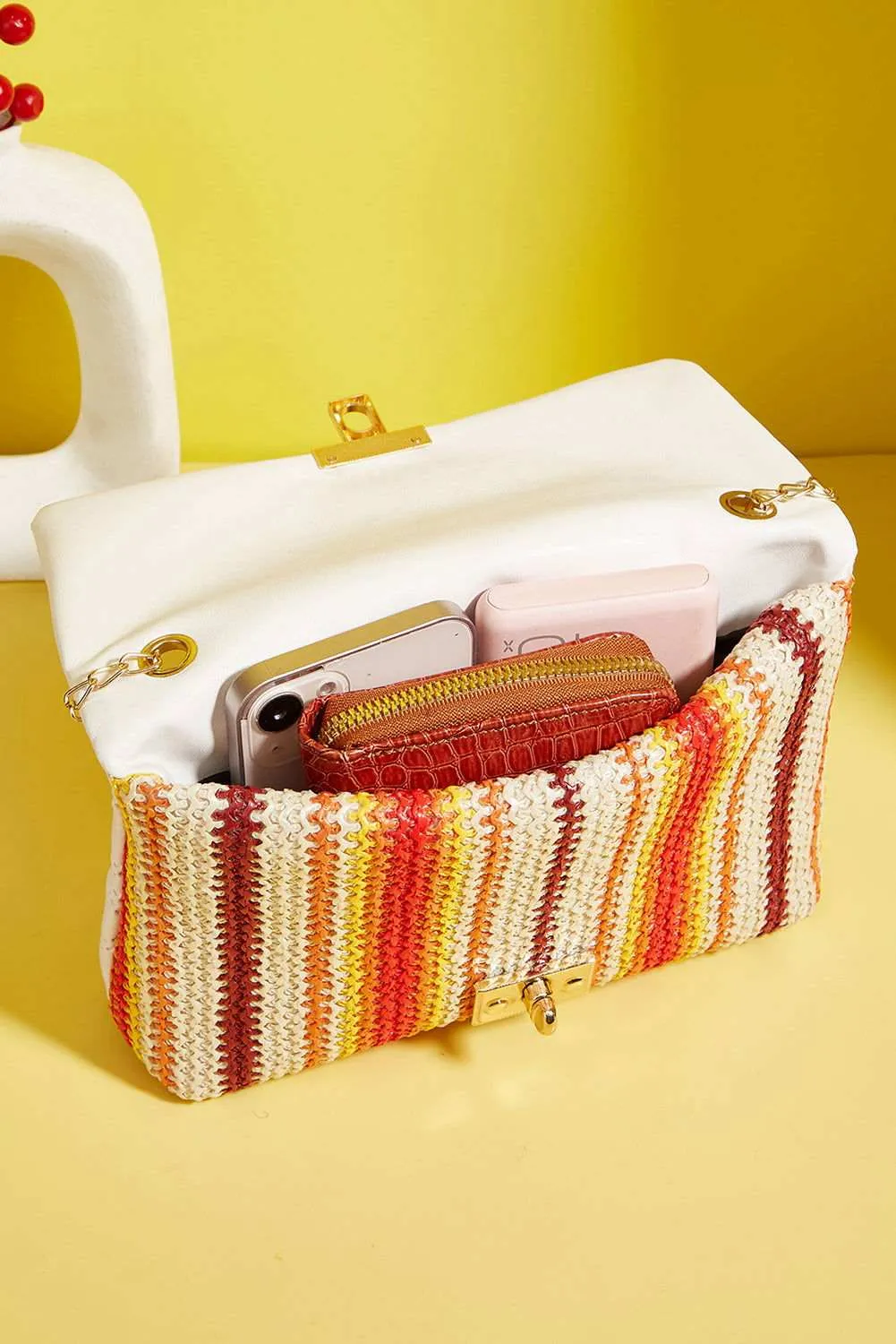 White Quilted Flap Printed Knit Chain Single Shoulder Bag